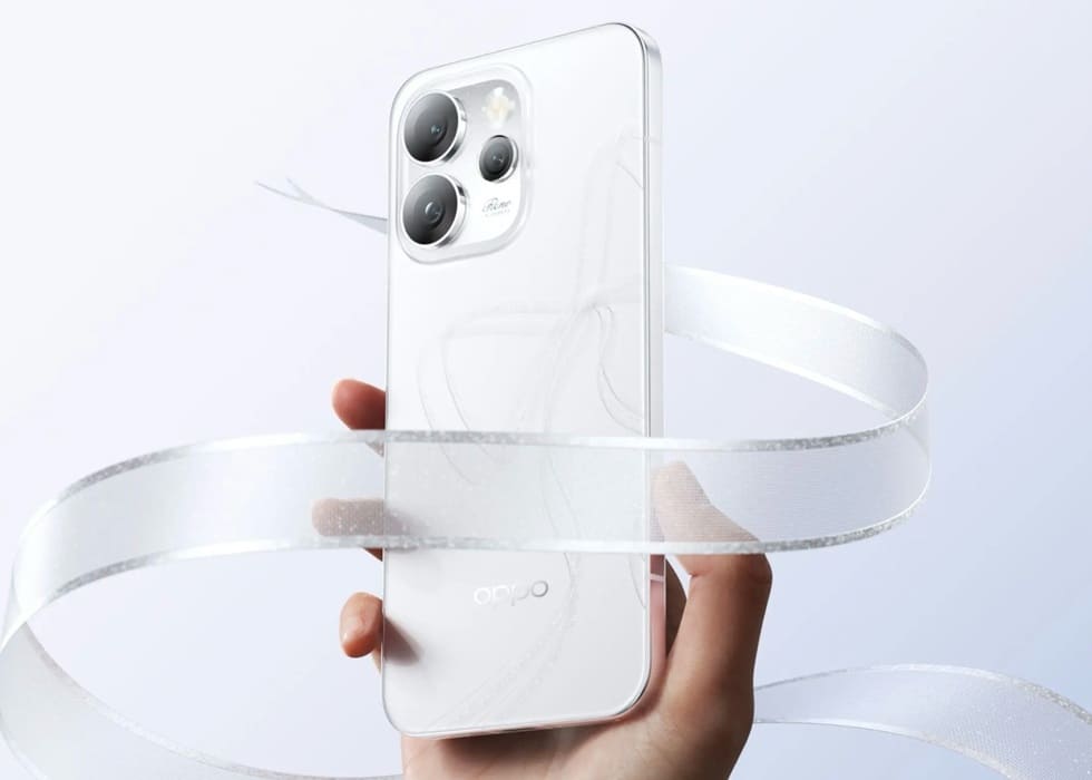 OPPO Reno15 Pro Mini: cámara de 200 MP y batería de 6.200 mAh