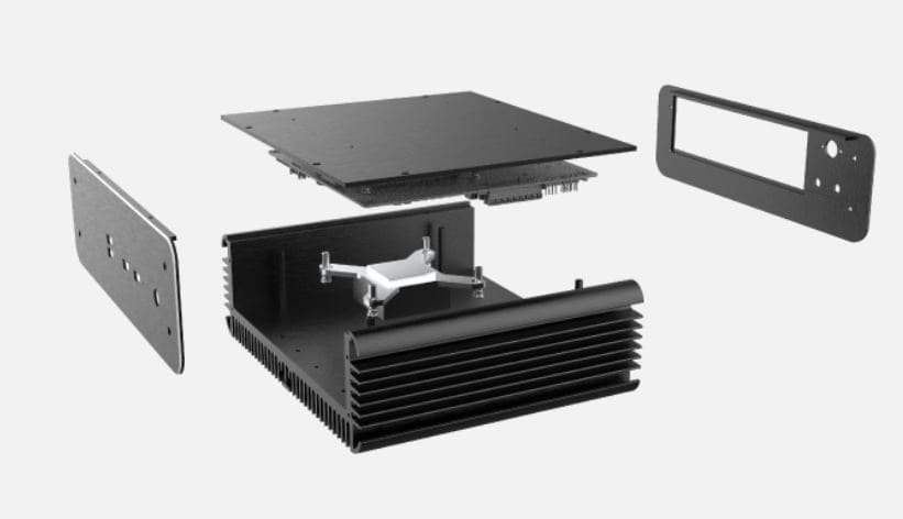 Akasa presenta la caja fanless Euler CMX de 4 litros para CPUs Intel de 35W