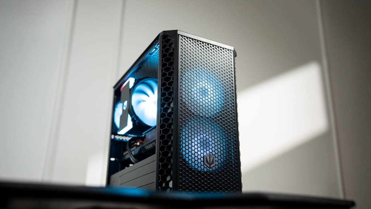 Endorfy signum m30 portada