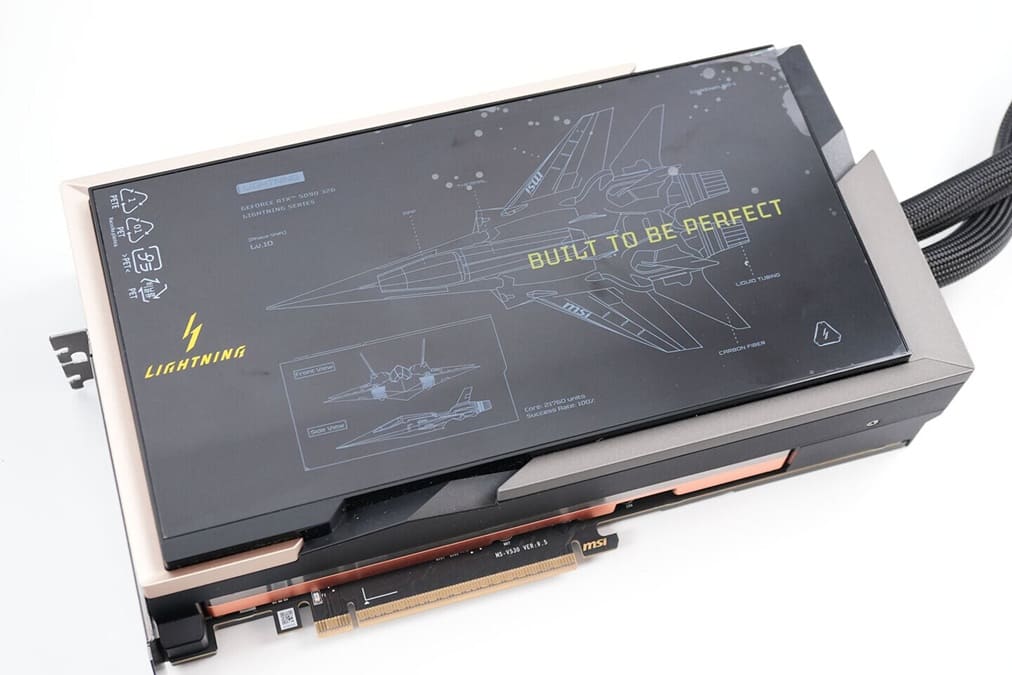 msi rtx 5090d v2 lightning portada