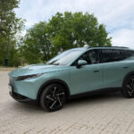 Review OMODA 7 SHS: El SUV híbrido de rango extendido que redefine el interior digital en 2026