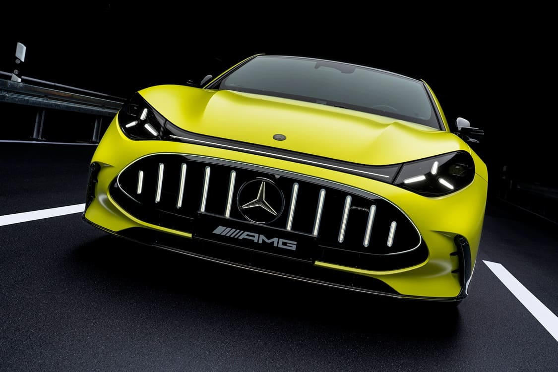 1_Mercedes_AMG_GT_4Tuerer_Coupe_DE_Premiere portada