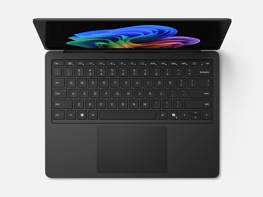Surface Laptop 8 llega con Intel Panther Lake, pantalla IPS de mayor resolución y filtro de privacidad integrado