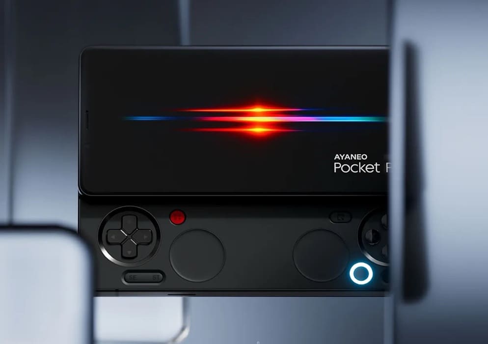Ayaneo Pocket Play recupera el concepto Xperia Play con pantalla OLED de 165 Hz, diseño deslizante y Dimensity 9300