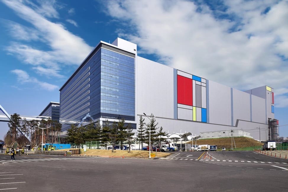 Samsung reactiva SF1.4 para 2029 con High-NA EUV y mira a Intel 14A y TSMC A14