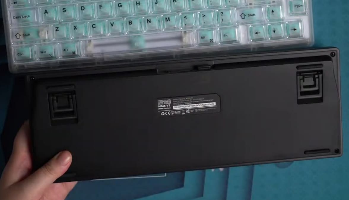 Epomaker HE65 V2 TMR apunta a teclado gaming 65% con magnetorresistencia de túnel, triple conexión y batería de 4.000 mAh