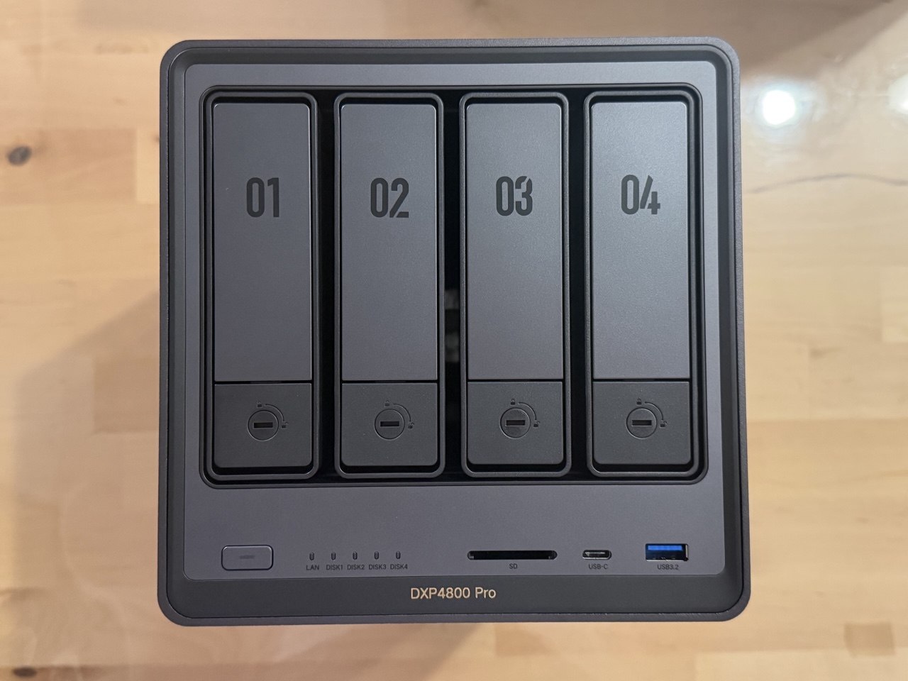 Análisis UGREEN DXP4800 Pro: Potencia i3 y conectividad 10GbE para profesionales