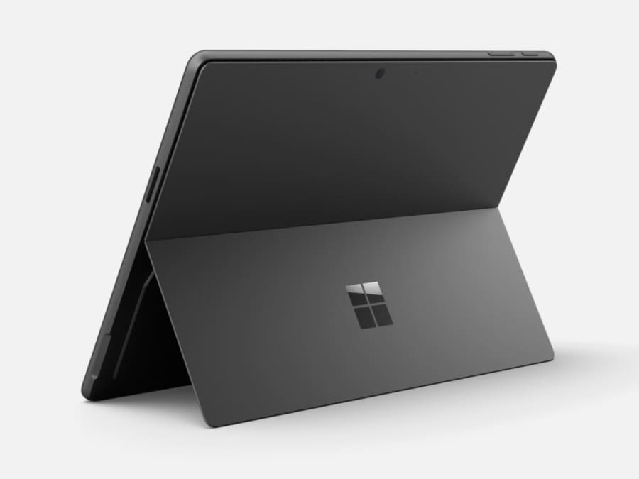 Surface Pro 12 llega con Snapdragon X2, hasta 64 GB de RAM y precio un 50% mayor
