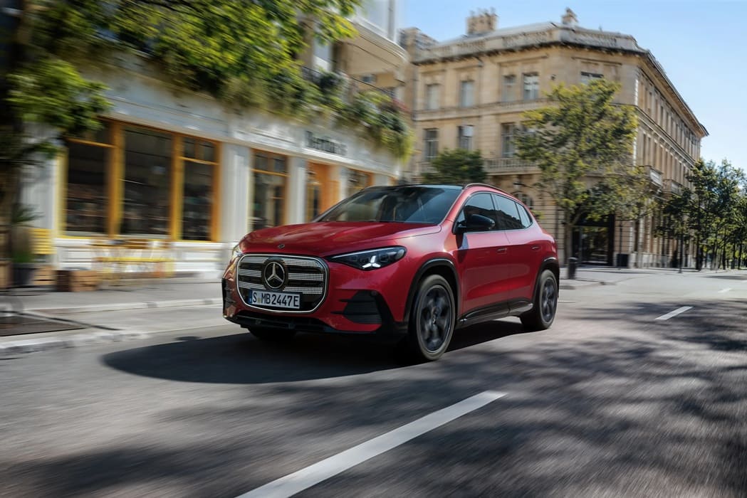 Mercedes GLA eléctrico: hasta 657 km y carga de 320 kW, pero con dos extras clave