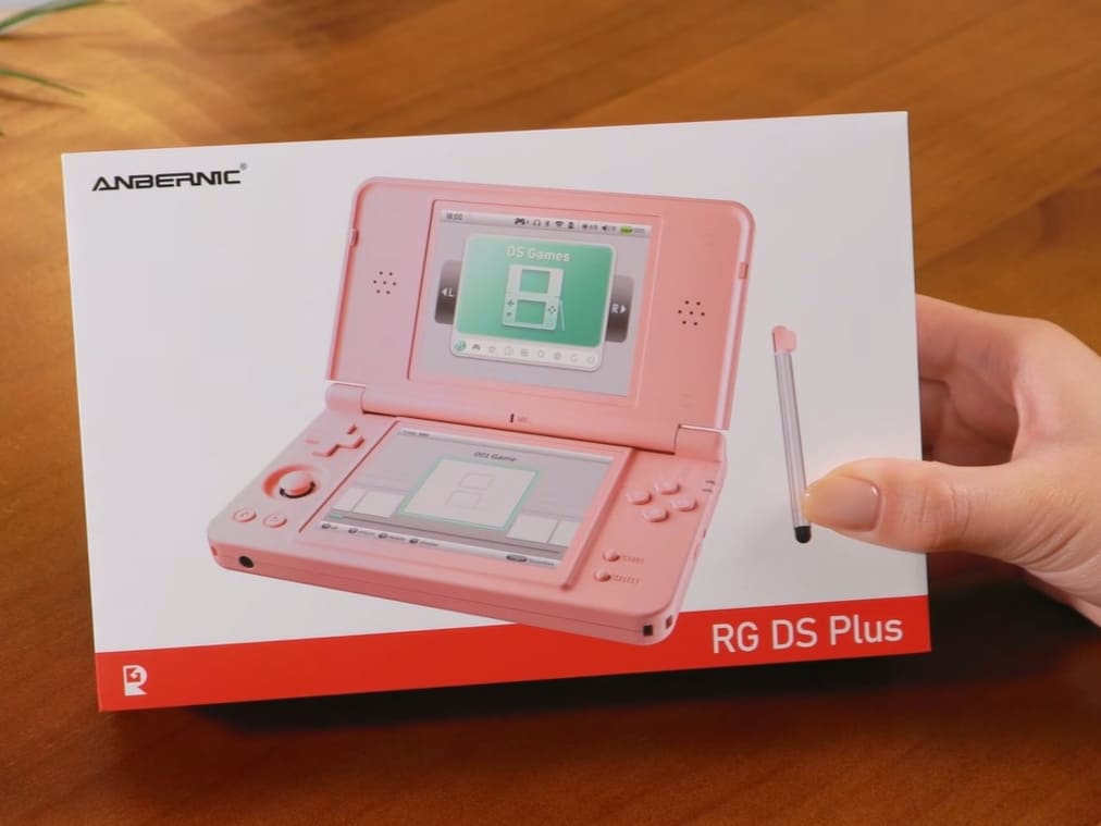 Anbernic-RG-DS-Plus-retail-box portada