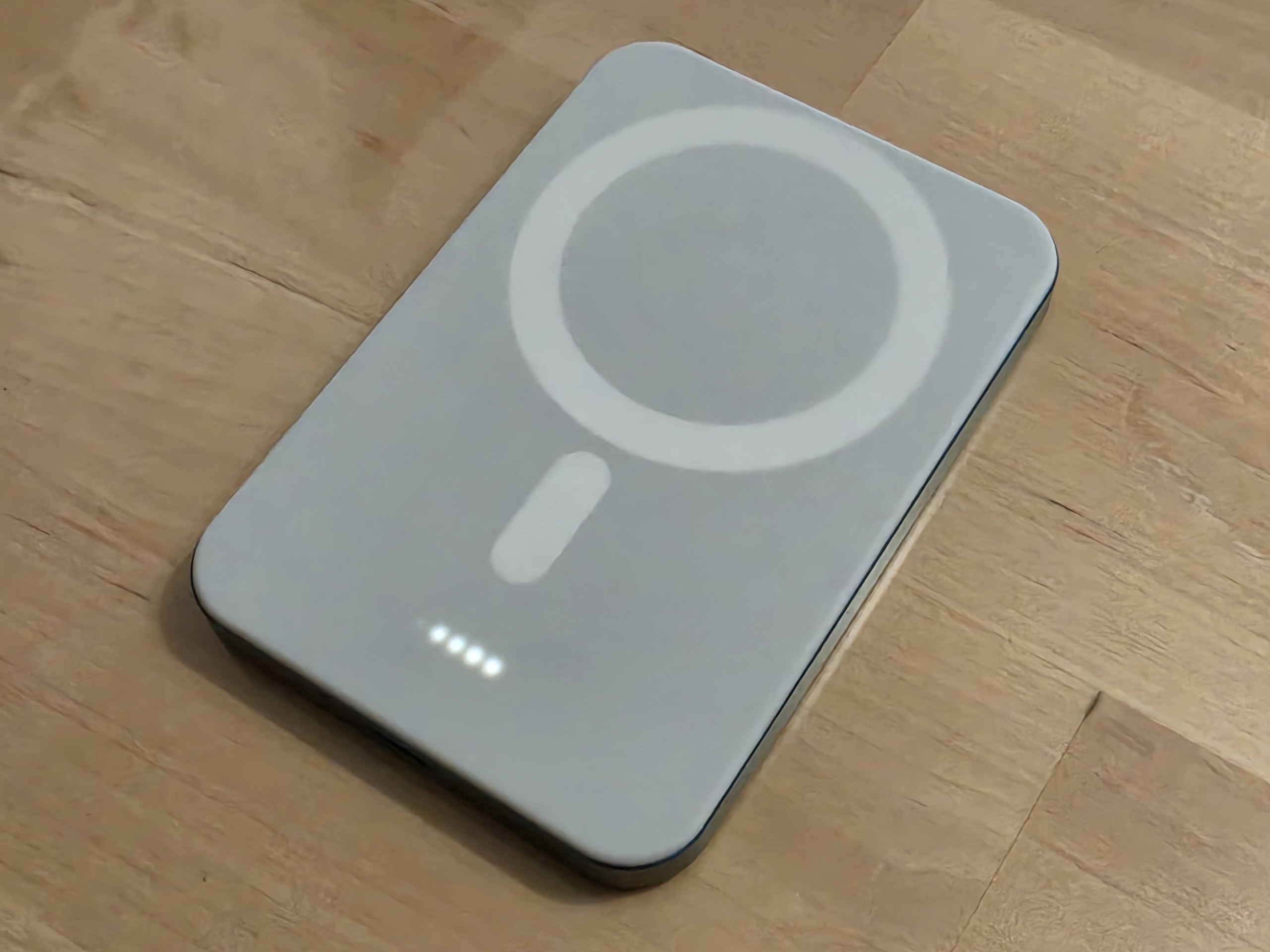 Análisis PITAKA Aramid Fiber Magnetic Power Bank: La batería externa MagSafe premium con carga Qi2