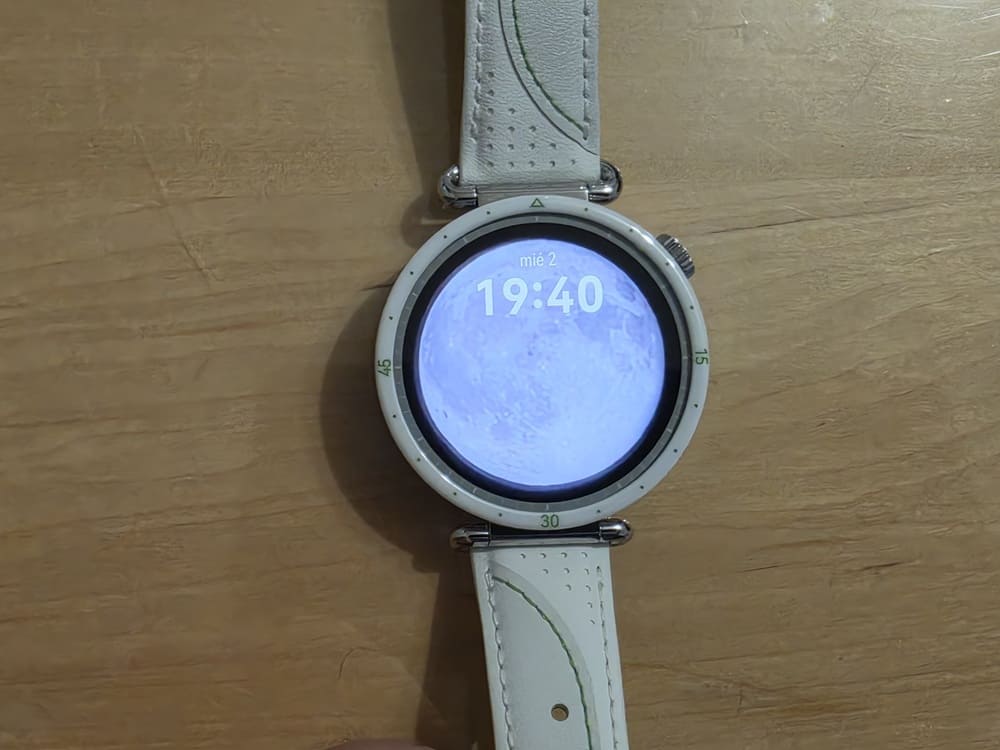 Análisis del HUAWEI WATCH GT 7 (41 mm): Diseño compacto y deporte avanzado en la muñeca