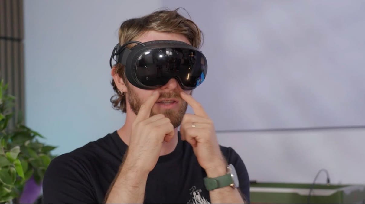 Steam Frame se filtra en un vídeo de ShortCircuit con kit ergonómico de 60$ y mandos con baterías reemplazables