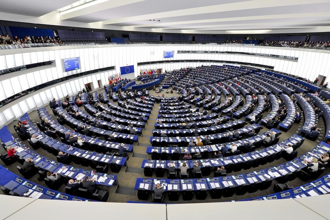 El EU Kids Act obligaría a verificar la edad para descargar videojuegos en la UE