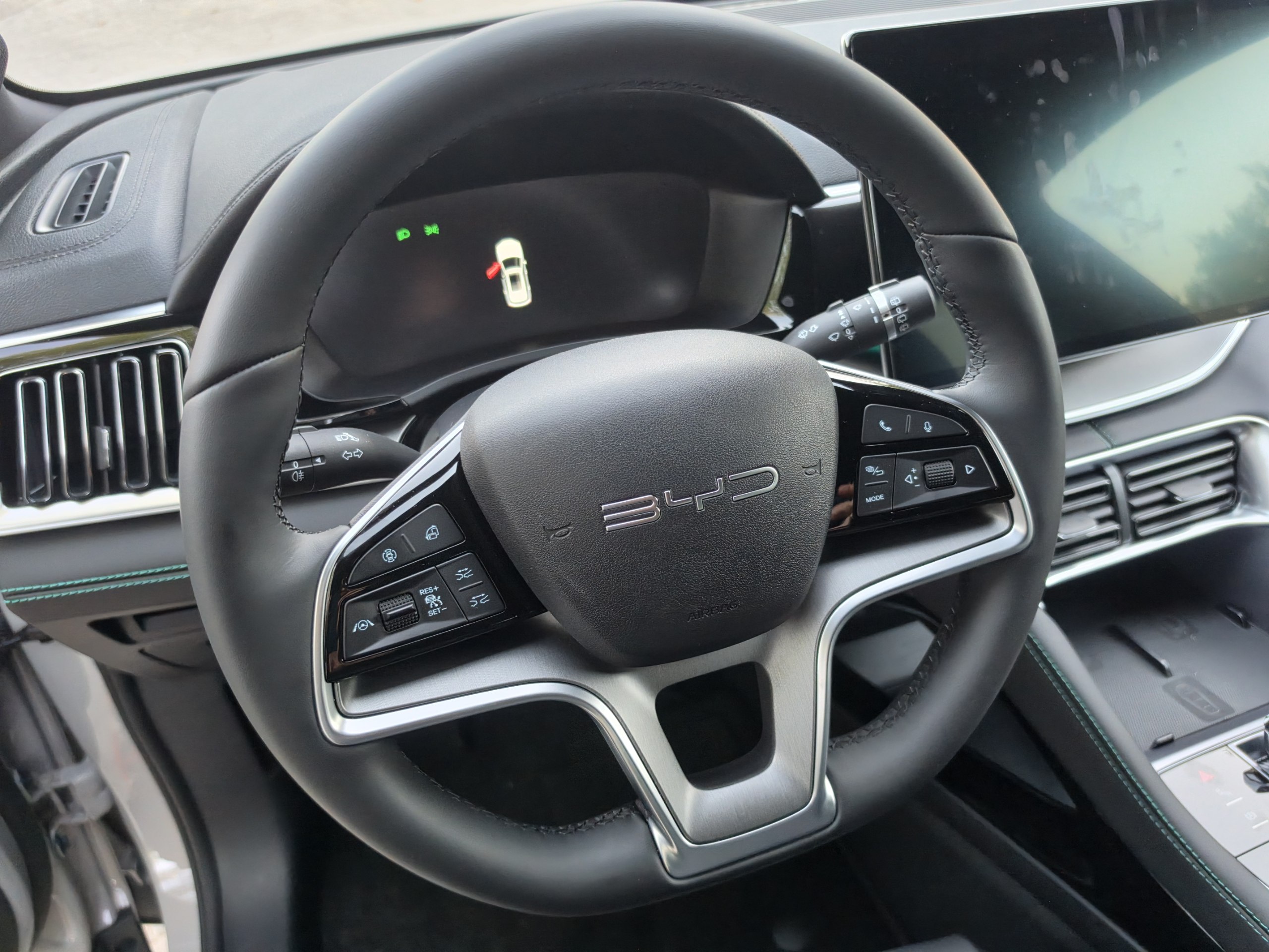 Análisis BYD Seal U DM-i Comfort: el SUV híbrido enchufable que hace la mayoría de trayectos sin gastar gasolina