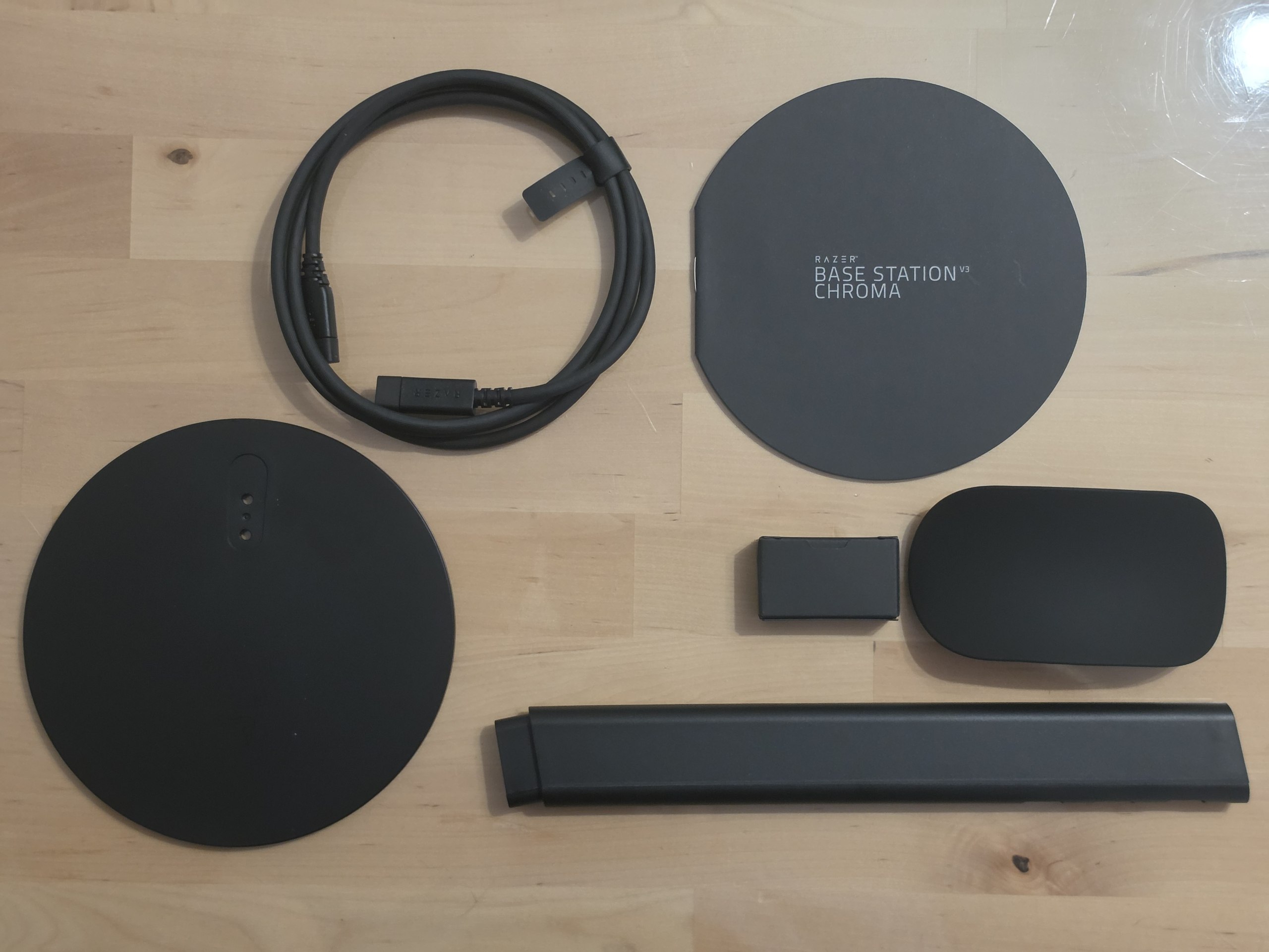 Razer Base Station V3 Chroma, análisis: el soporte para auriculares que activa tu perfil de juego con solo levantarlos