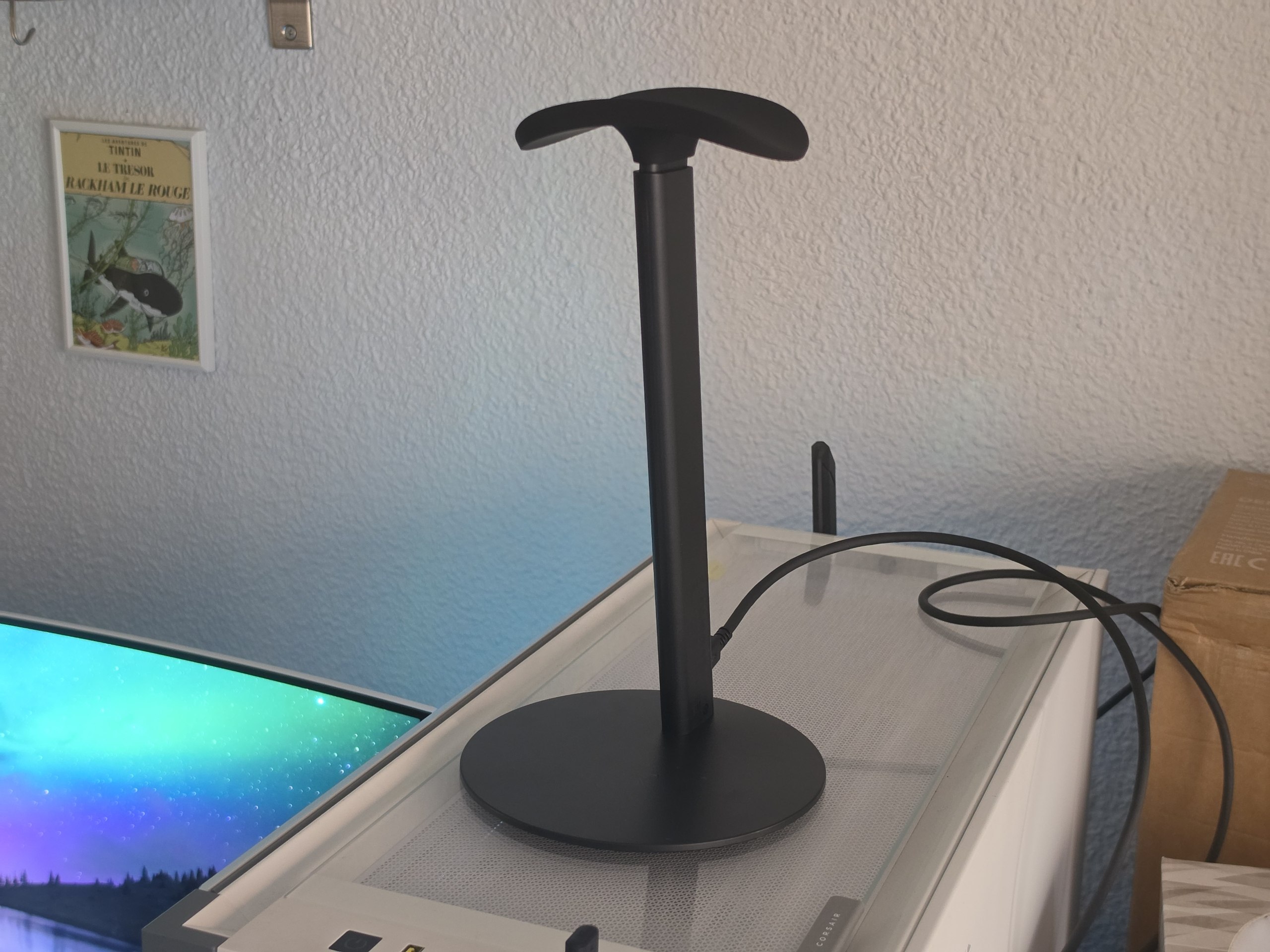 Razer Base Station V3 Chroma, análisis: el soporte para auriculares que activa tu perfil de juego con solo levantarlos