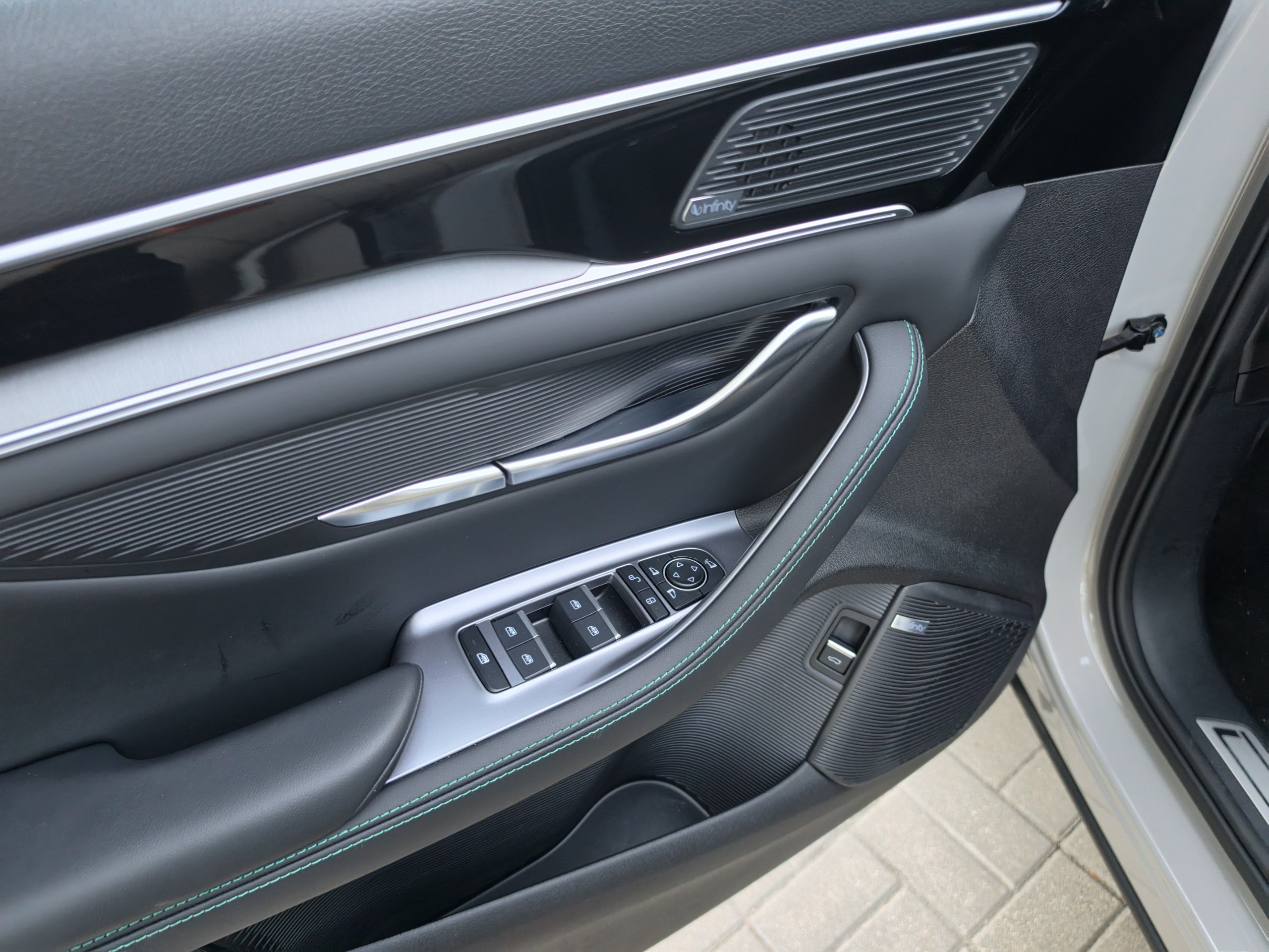 Análisis BYD Seal U DM-i Comfort: el SUV híbrido enchufable que hace la mayoría de trayectos sin gastar gasolina